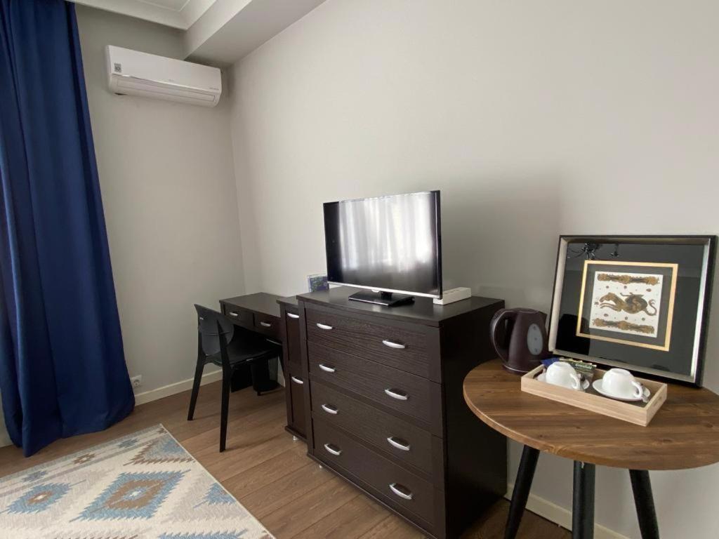 Aikol Guesthouse Privokzalnoye ภายนอก รูปภาพ